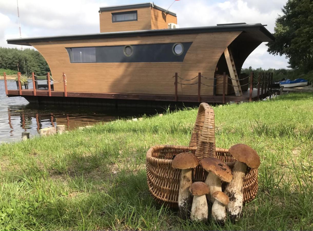 Hotel Houseboat Slesin Exterior foto